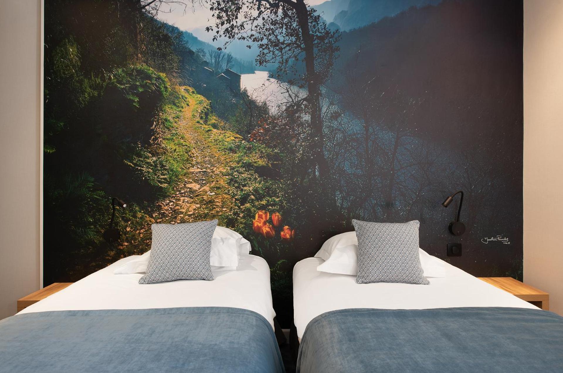 Brousse-le-Chateau Hotel Restaurant Le Relays Du Chasteau - Logis Hotel מראה חיצוני תמונה