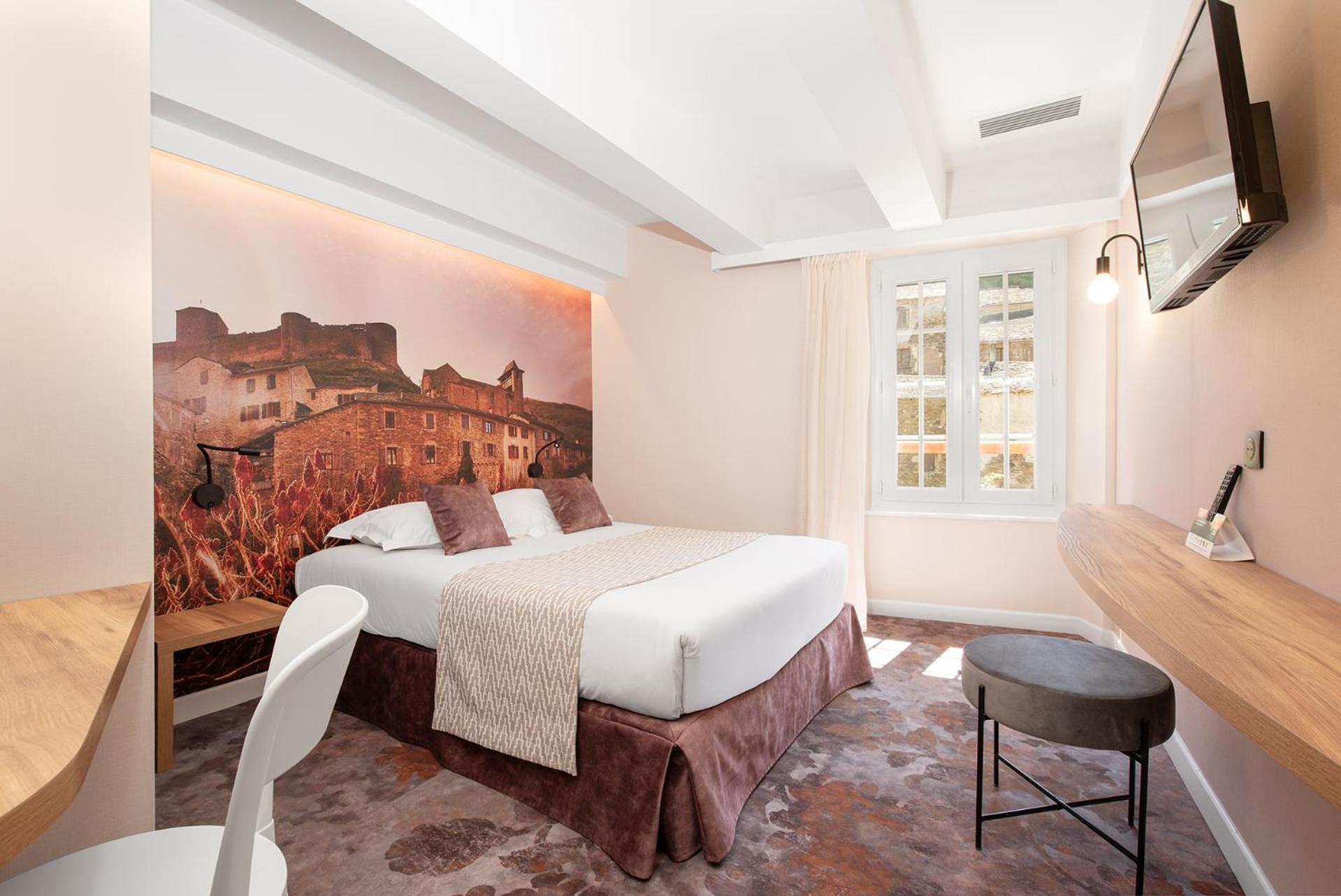 Brousse-le-Chateau Hotel Restaurant Le Relays Du Chasteau - Logis Hotel מראה חיצוני תמונה